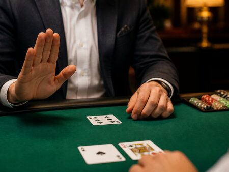 What Does Stand Mean in Blackjack? When Should You Stand & Why